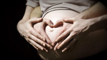 how-to-naturally-deliver-baby