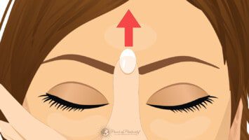 massage forehead
