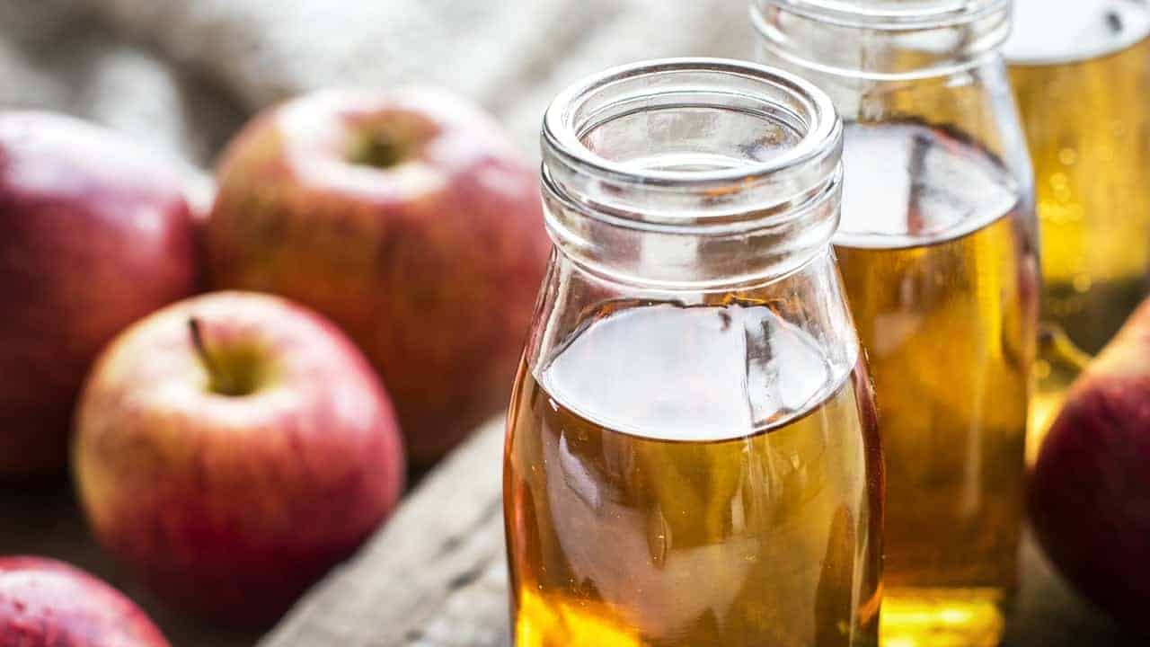 frizzy hair - apple cider vinegar