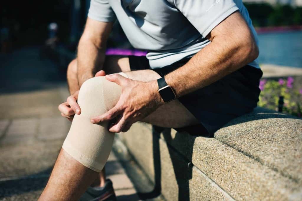 ACL and MCL knee pain