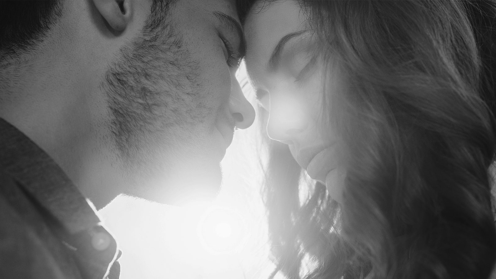 6 Signs of True Love Most People Don't Realize Power of Positivity