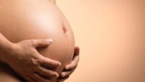 nutrition can reduce symptoms like breast pain in pregnant women